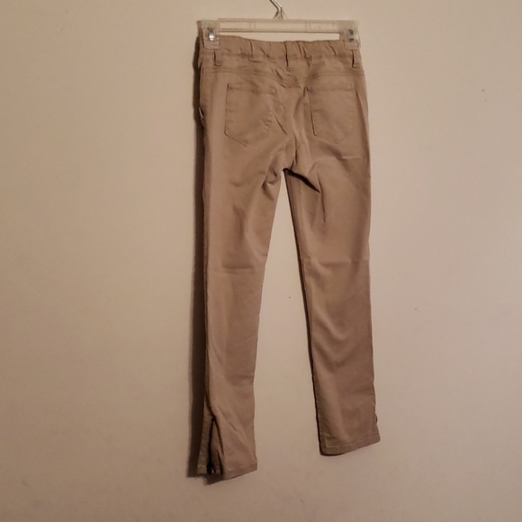 Old navy pants - Picture 3 of 3